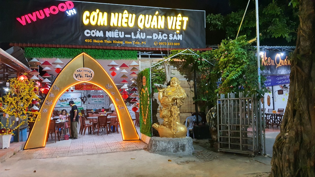 Nhà Hàng VIVUFOOD - Cơm Niêu Quán Việt